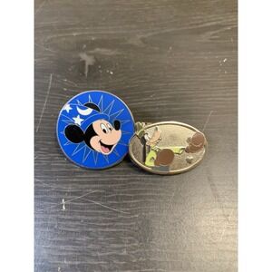 Mickey & Goofy 2 Pins Set Disney Walt Disney World Hidden Mickey Magical Mystery